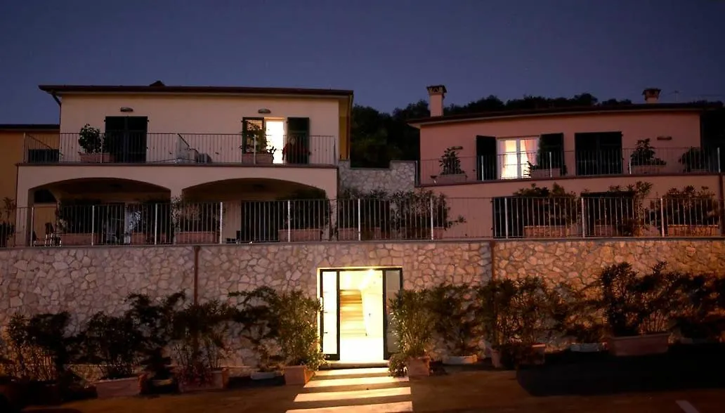 Residence I Gabbiani Portovenere Aparthotel