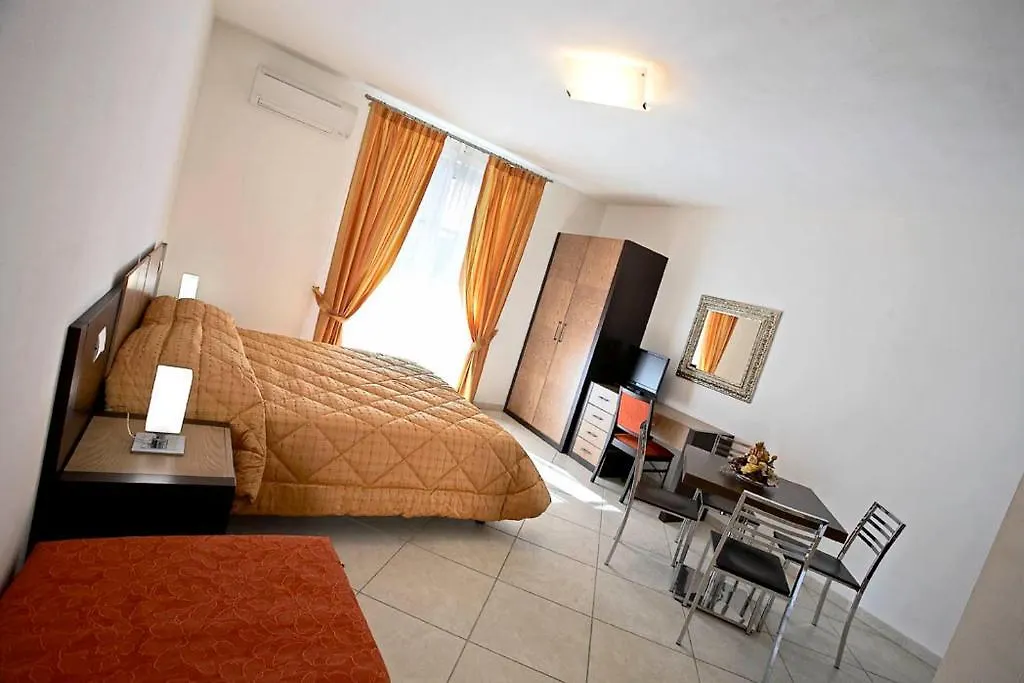 Residence I Gabbiani Portovenere Aparthotel